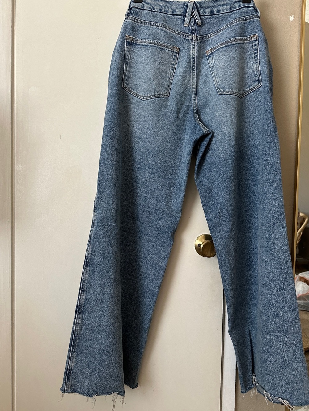 Good American Good Skate Jeans 4/27